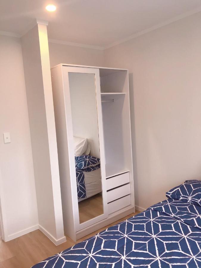 Bright Eden Park Two Bed Townhouse Private Parking Apartment Auckland Exterior photo